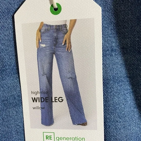 RE Generations by Celebrity Pink Women’s Plus Size Jeans Wide Leg Size 2… - Picture 14 of 15